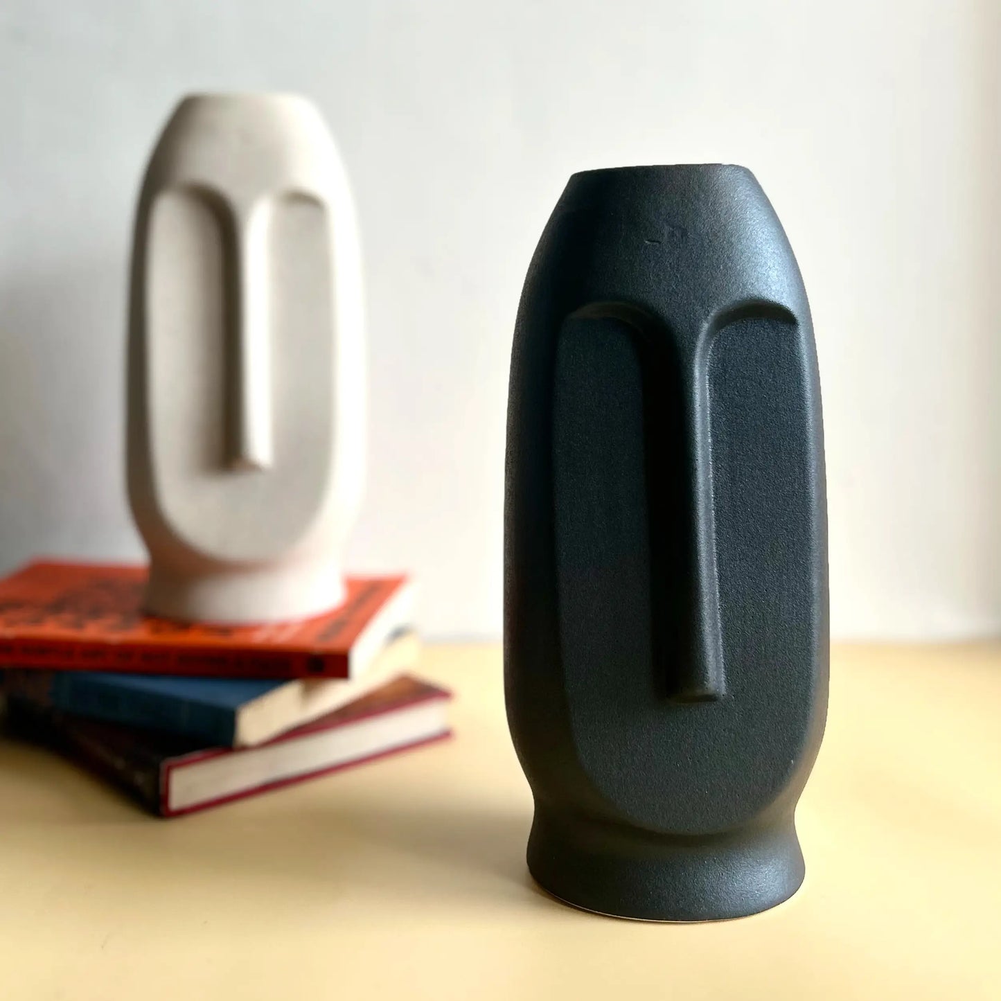 Abstract Face Vase