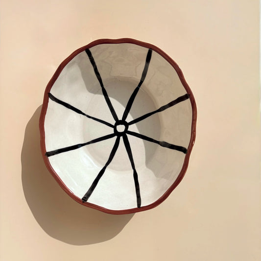 Black Abstract Line Bowl Set