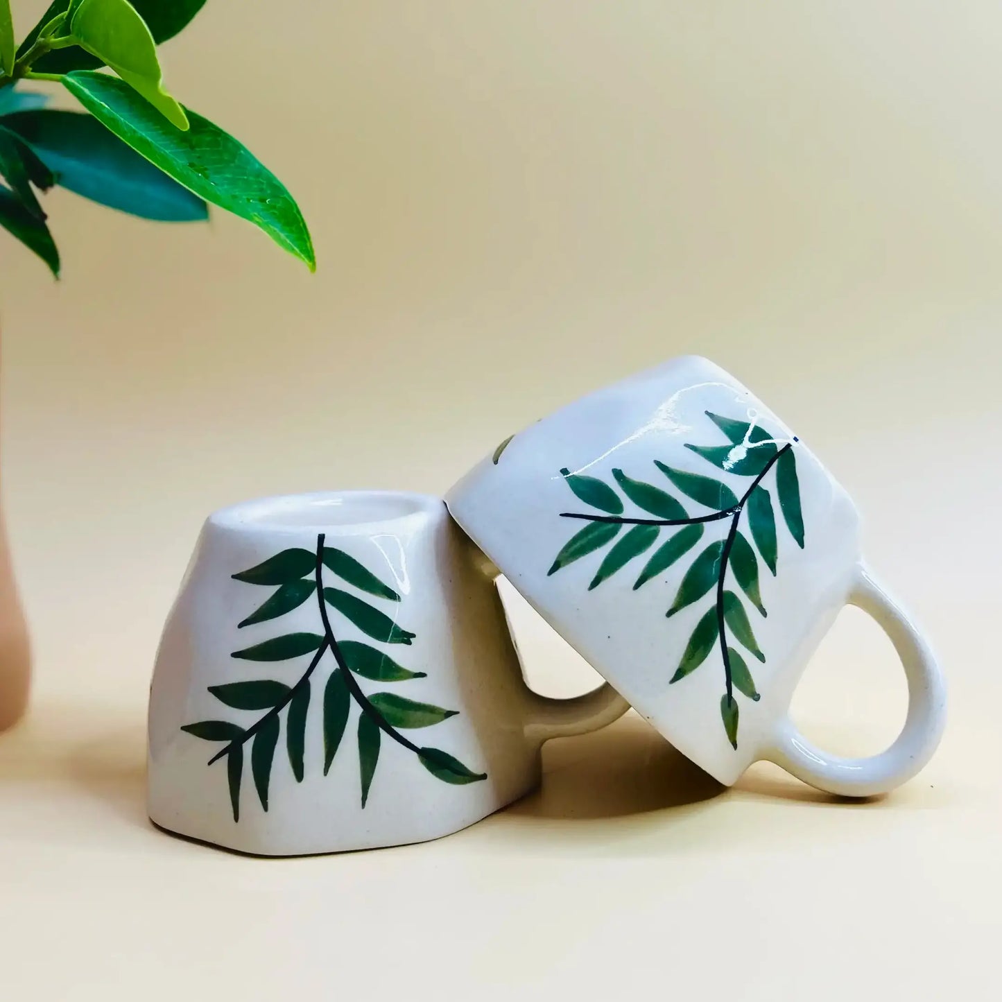 Green Leaf Cup